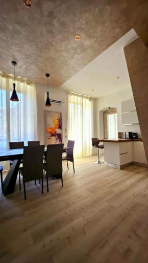 Vanity House